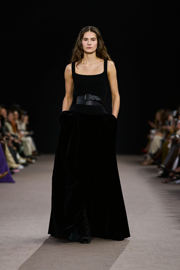 Fall-Winter 2025 Fashion Show | Max Mara